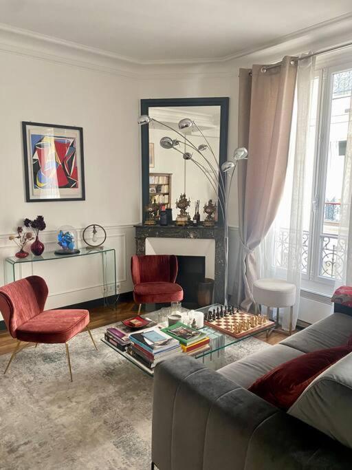 Magnifique Haussmanien Proche Trocadero !